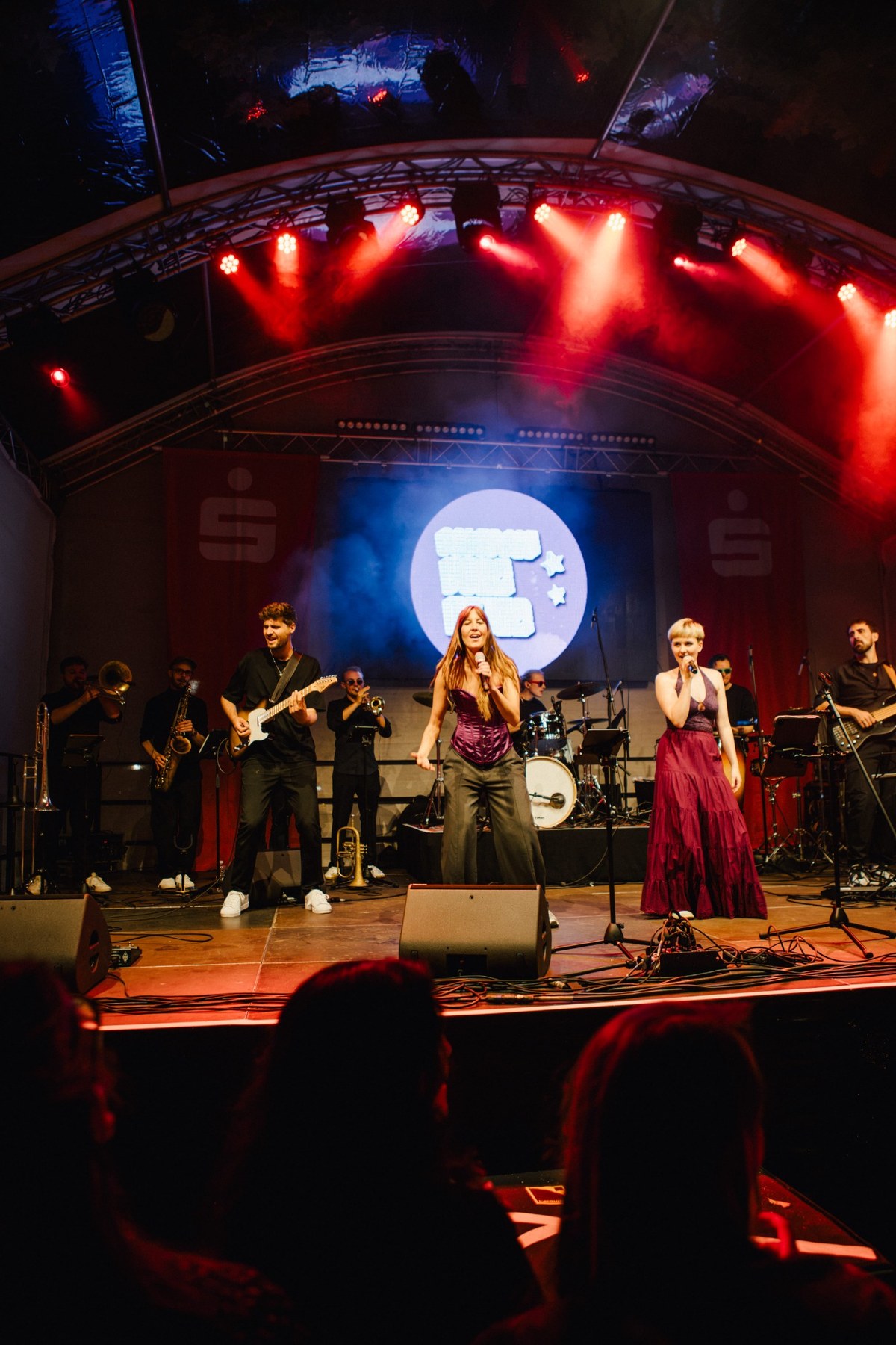 Saturday Funk Fever live auf der Bühne